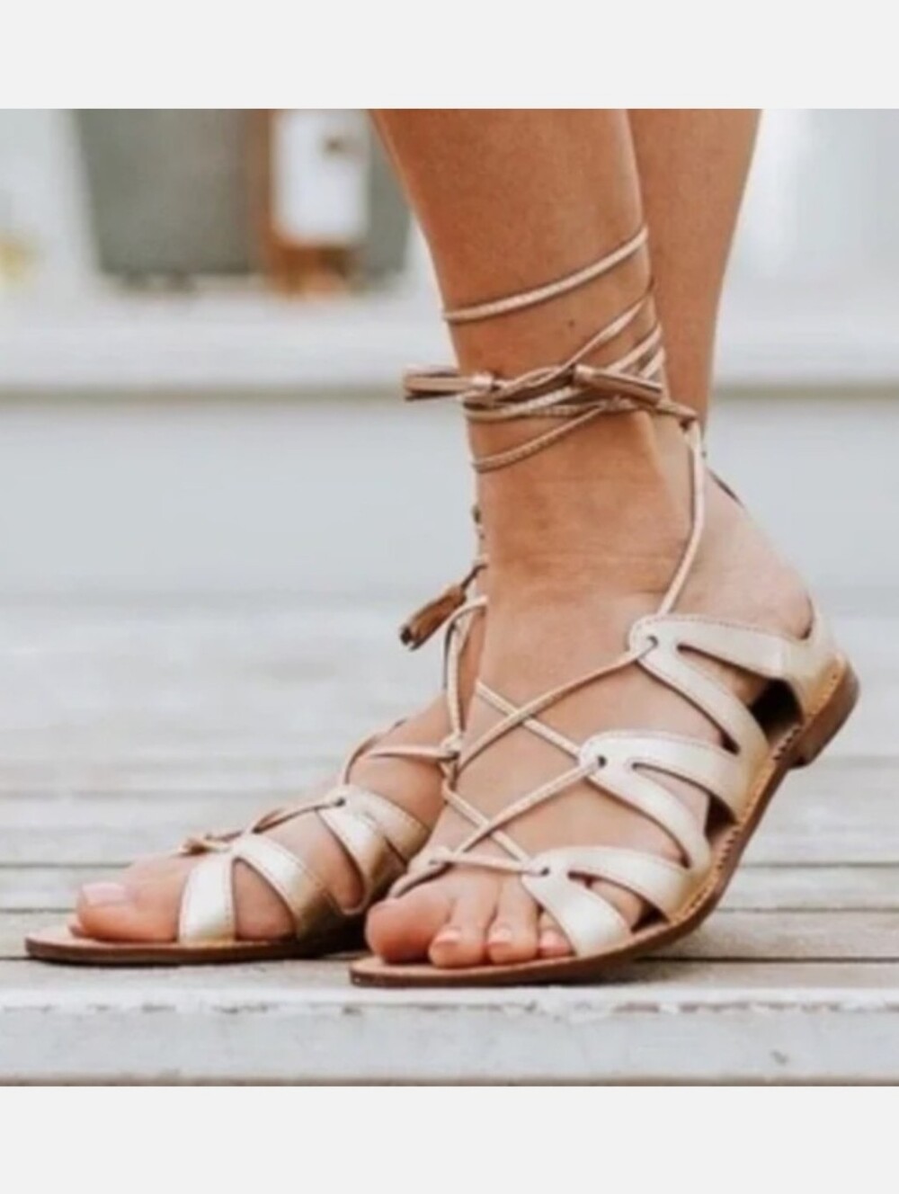 Lilly Pulitzer Women's Gladiator Gold Leathee Sandals Sz 7 5 Flats Boho Costal